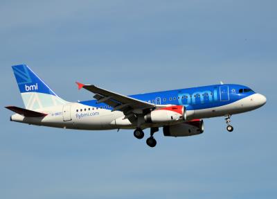 Photo of aircraft G-DBCC operated by bmi British Midland