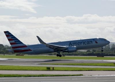 Photo of aircraft N393AN operated by American Airlines