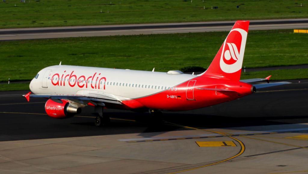 Photo of aircraft D-ABFG operated by Air Berlin