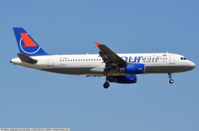 Photo of aircraft TC-OBG operated by Onur Air