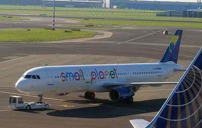 Photo of aircraft D-ASPD operated by Small Planet Airlines Germany