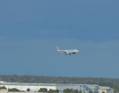 Image of aircraft registration N105UW - A A320-214 operated by American Airlines