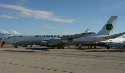 Photo of aircraft XA-ABU operated by Mexicargo