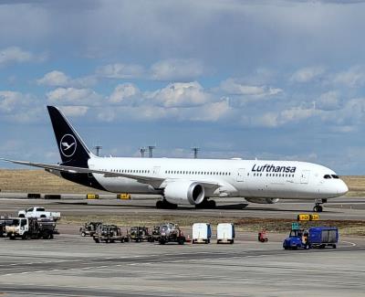 Photo of aircraft D-ABPA operated by Lufthansa