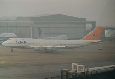 Photo of aircraft ZS-SAM operated by South African Airways