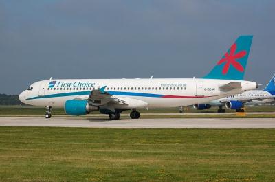 Image of aircraft registration G-OOAR - A A320-214 operated by First Choice Airways