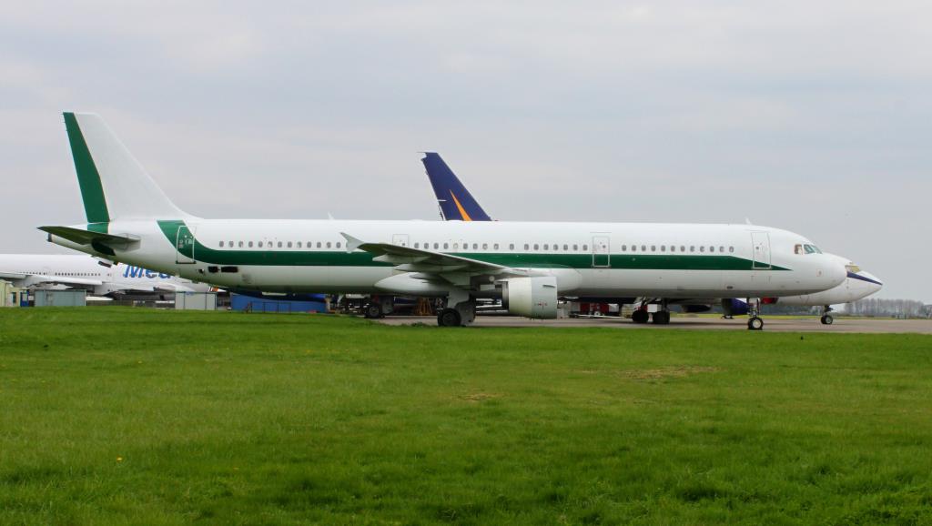 Photo of aircraft LZ-AWS operated by DAE Capital