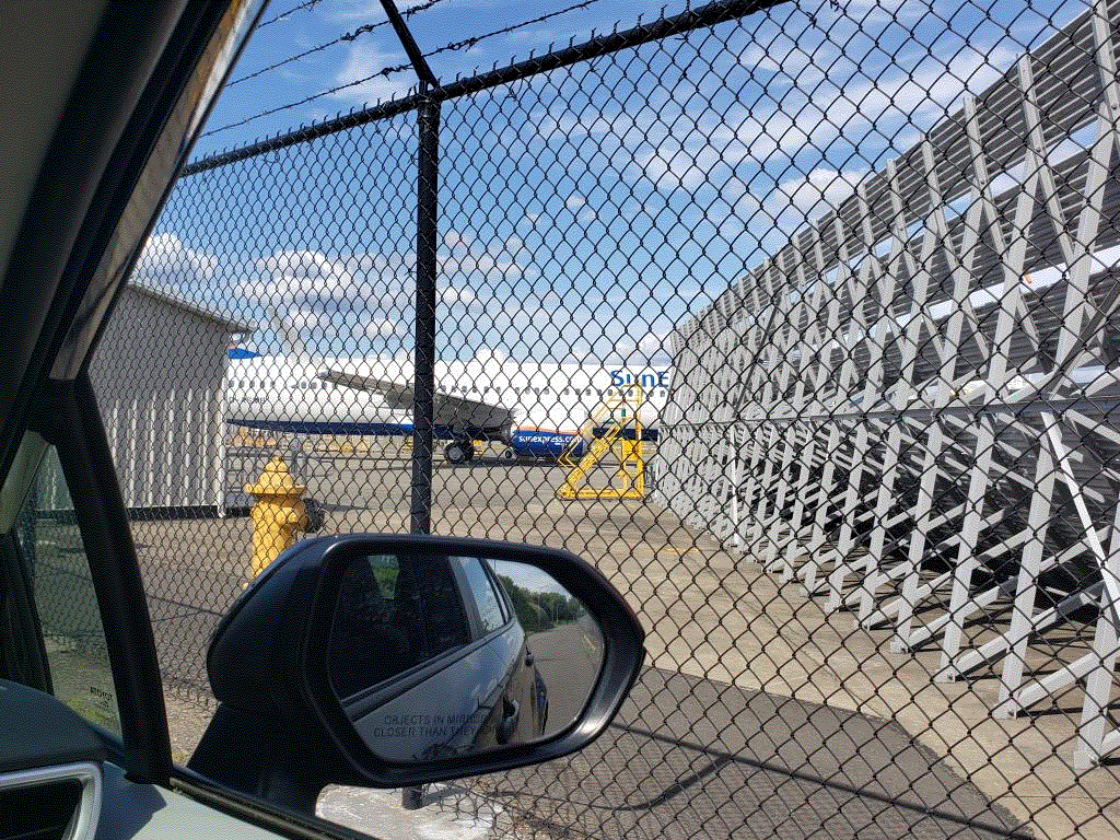 Photo of aircraft D-ASMB operated by SunExpress Germany