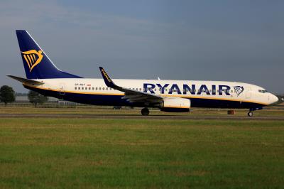 Image of aircraft registration SP-RST - A 737-800(WL) operated by Ryanair Sun