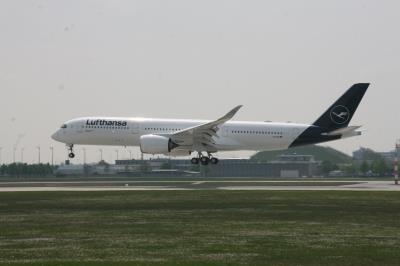 Photo of aircraft D-AIXI operated by Lufthansa