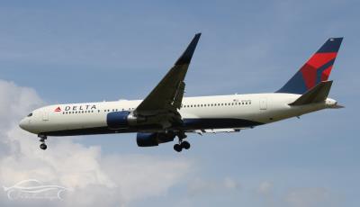 Image of aircraft registration N196DN - A 767-332(ER)(WL) operated by Delta Air Lines