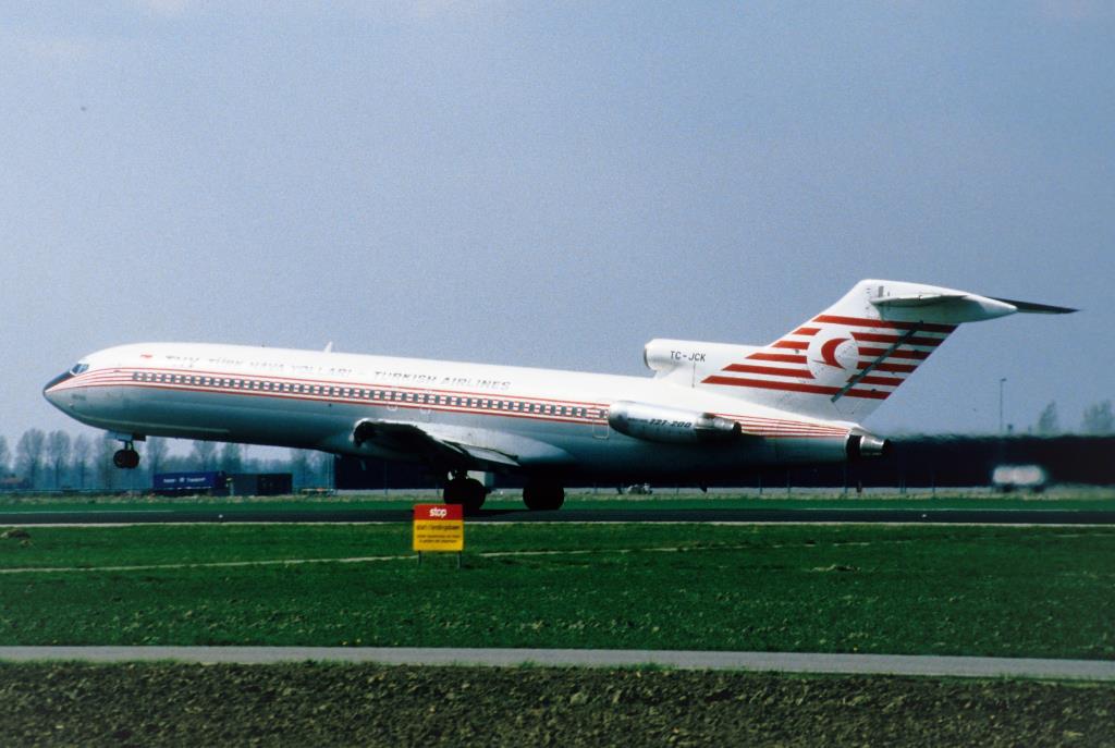 Photo of aircraft TC-JCK operated by Turkish Airlines