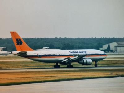 Photo of aircraft D-AMAX operated by Hapag-Lloyd
