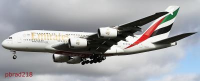 Photo of aircraft A6-EUT operated by Emirates