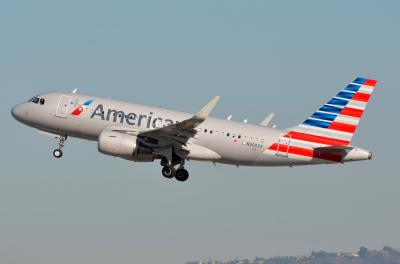 Photo of aircraft N90024 operated by American Airlines