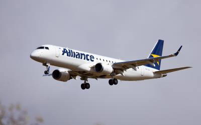 Photo of aircraft VH-UYU operated by Alliance Airlines