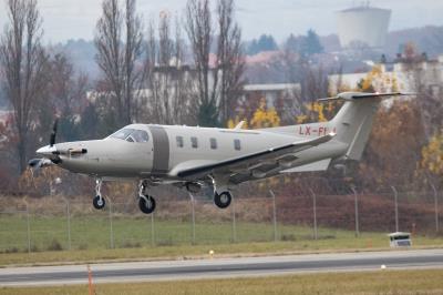 Photo of aircraft LX-FLJ operated by Jetfly Aviation