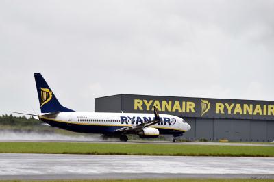 Image of aircraft registration EI-EFG - A 737-8AS(WL) operated by Ryanair
