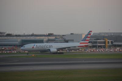 Photo of aircraft N756AM operated by American Airlines