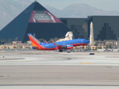 Photo of aircraft N923WN operated by Southwest Airlines