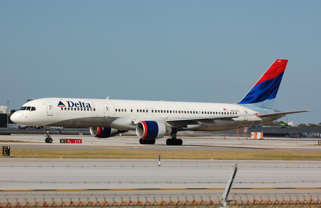 Photo of aircraft N637DL operated by Delta Air Lines