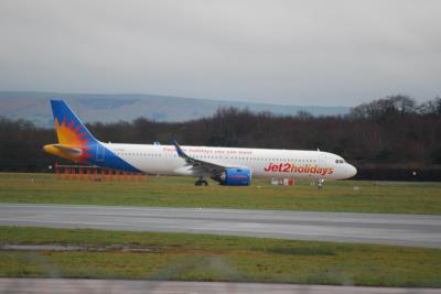 Photo of aircraft G-SUNB operated by Jet2