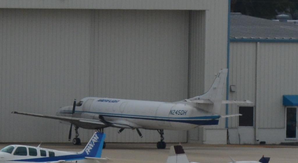 Photo of aircraft N245DH operated by Ameriflight