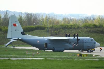 Photo of aircraft 702 operated by Royal Bahrain Air Force