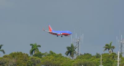 Image of aircraft registration N484WN - A 737-7H4(WL) operated by Southwest Airlines