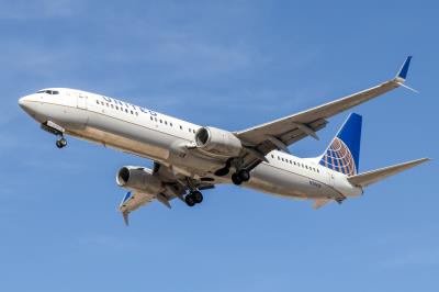Photo of aircraft N39415 operated by United Airlines