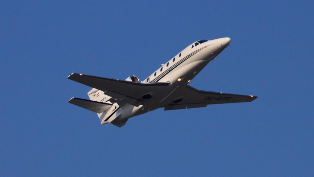 Photo of aircraft OE-GTE operated by Porsche Air Service GmbH