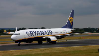 Photo of aircraft EI-DYC operated by Ryanair
