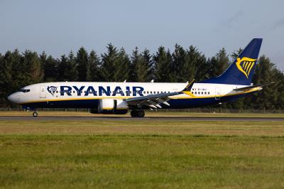 Photo of aircraft EI-IGJ operated by Ryanair