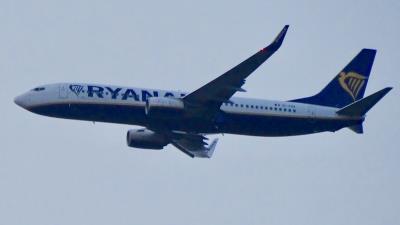 Photo of aircraft EI-FRX operated by Ryanair