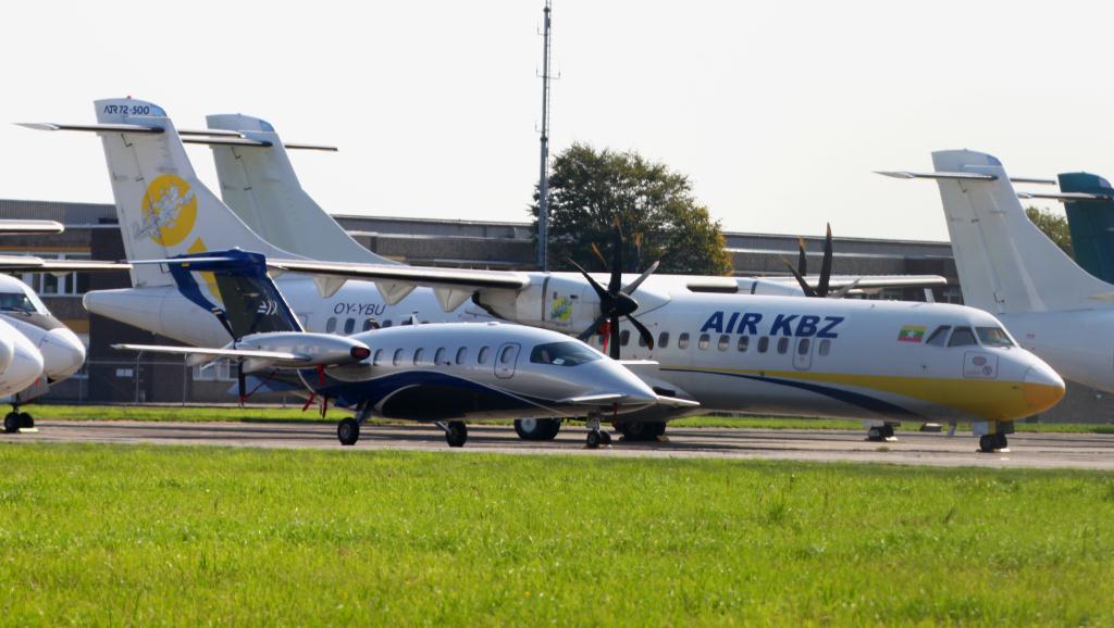 Photo of aircraft OY-YBU operated by Nordic Aviation Capital (NAC)