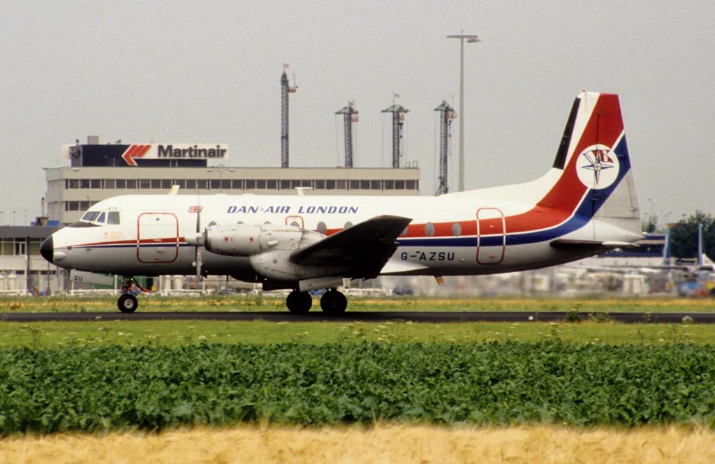 Photo of aircraft G-AZSU operated by Dan-Air London