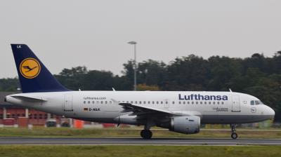 Image of aircraft registration D-AILK - A A319-114 operated by Lufthansa