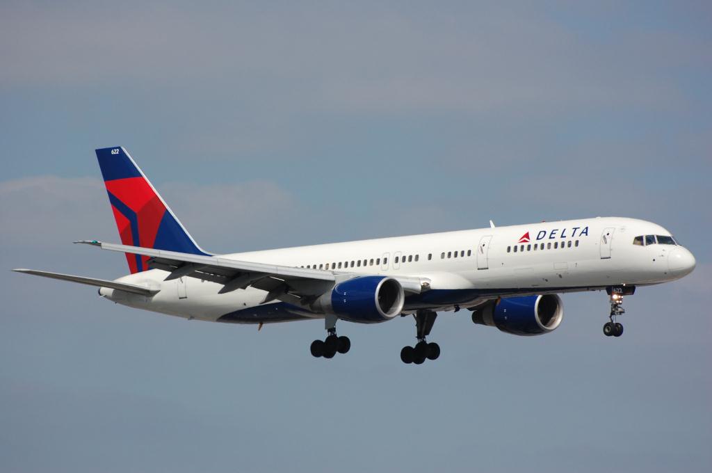 Photo of aircraft N622DL operated by Delta Air Lines