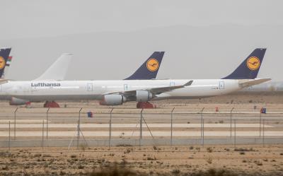 Photo of aircraft D-AIHK operated by Lufthansa