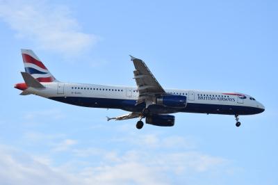 Image of aircraft registration G-EUXL - A A321-231 operated by British Airways