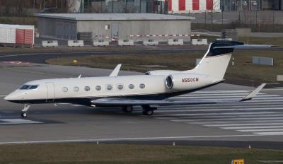 Photo of aircraft N950CM operated by Oaktree Capital Management