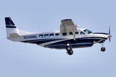 Photo of aircraft N208WB operated by Cahill Inc