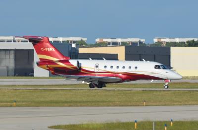 Photo of aircraft C-FSRX operated by Airsprint Inc