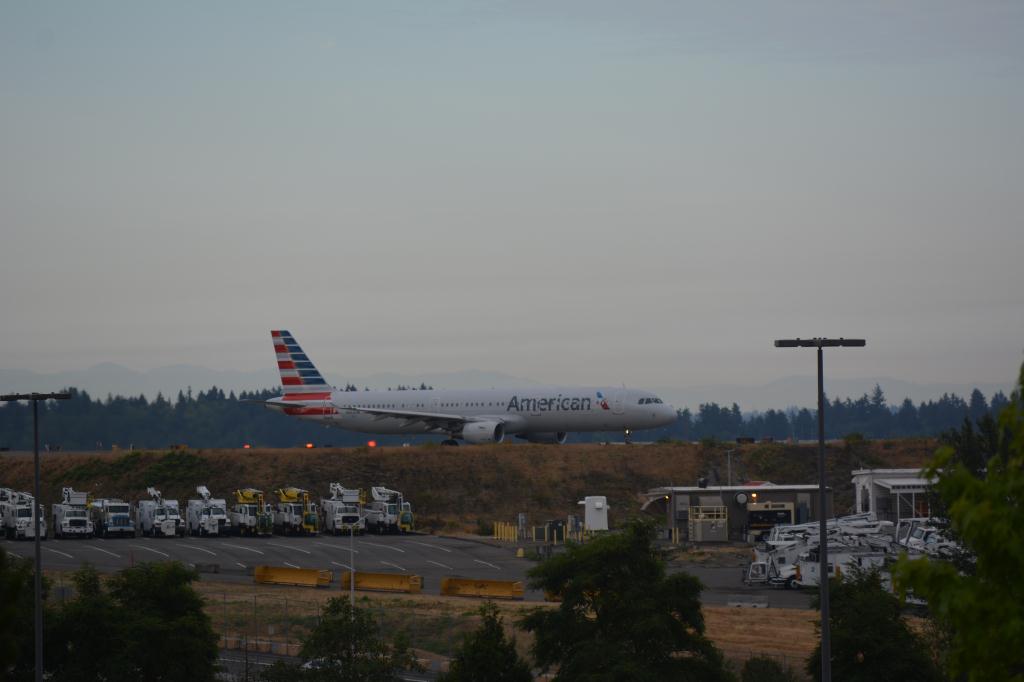 Photo of aircraft N152UW operated by American Airlines