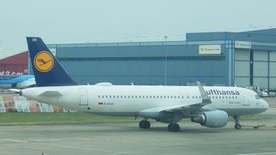 Image of aircraft registration D-AIUO - A A320-214(WL) operated by Lufthansa