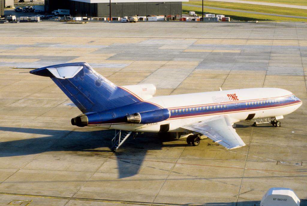 Photo of aircraft N723JE operated by Jet East