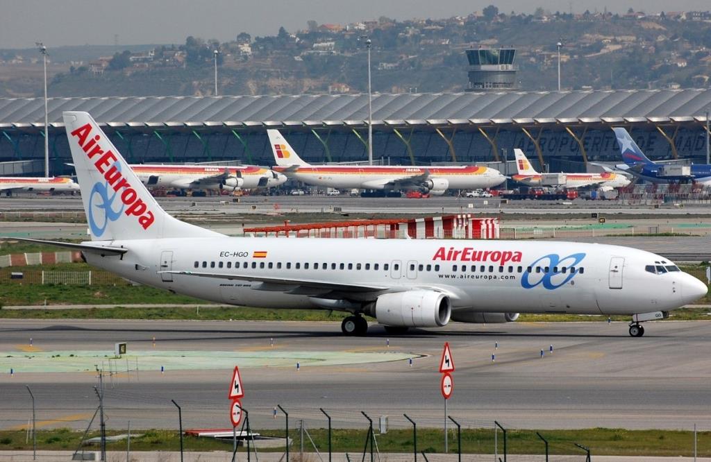 Photo of aircraft EC-HGO operated by Air Europa