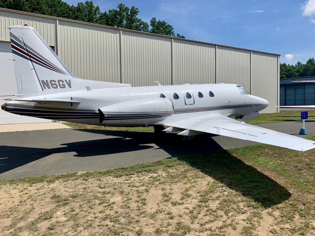 Photo of aircraft N6GV operated by New England Air Museum