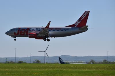 Photo of aircraft G-CELH operated by Jet2