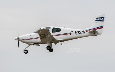 Photo of aircraft F-HKCV operated by Airbus Flight Academy Europe